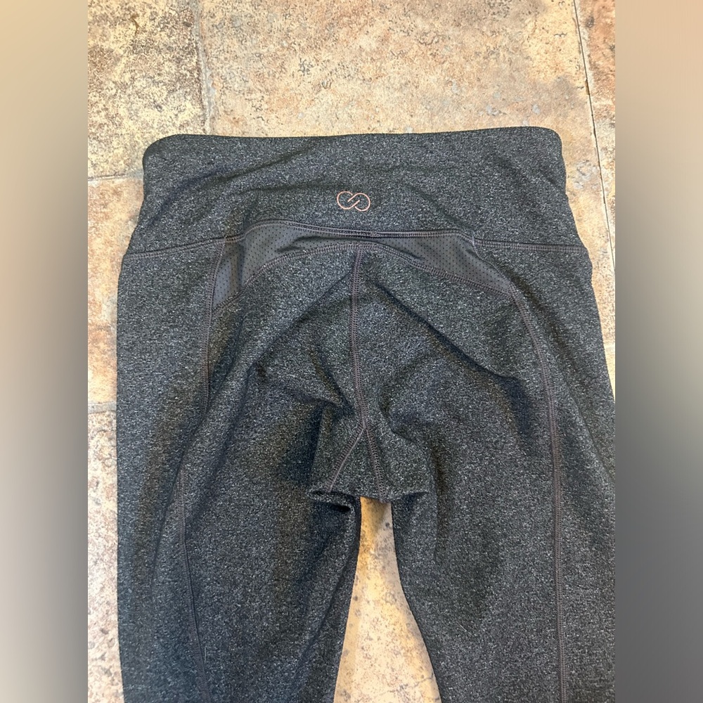 Calia cropped leggings - Picture 6 of 9